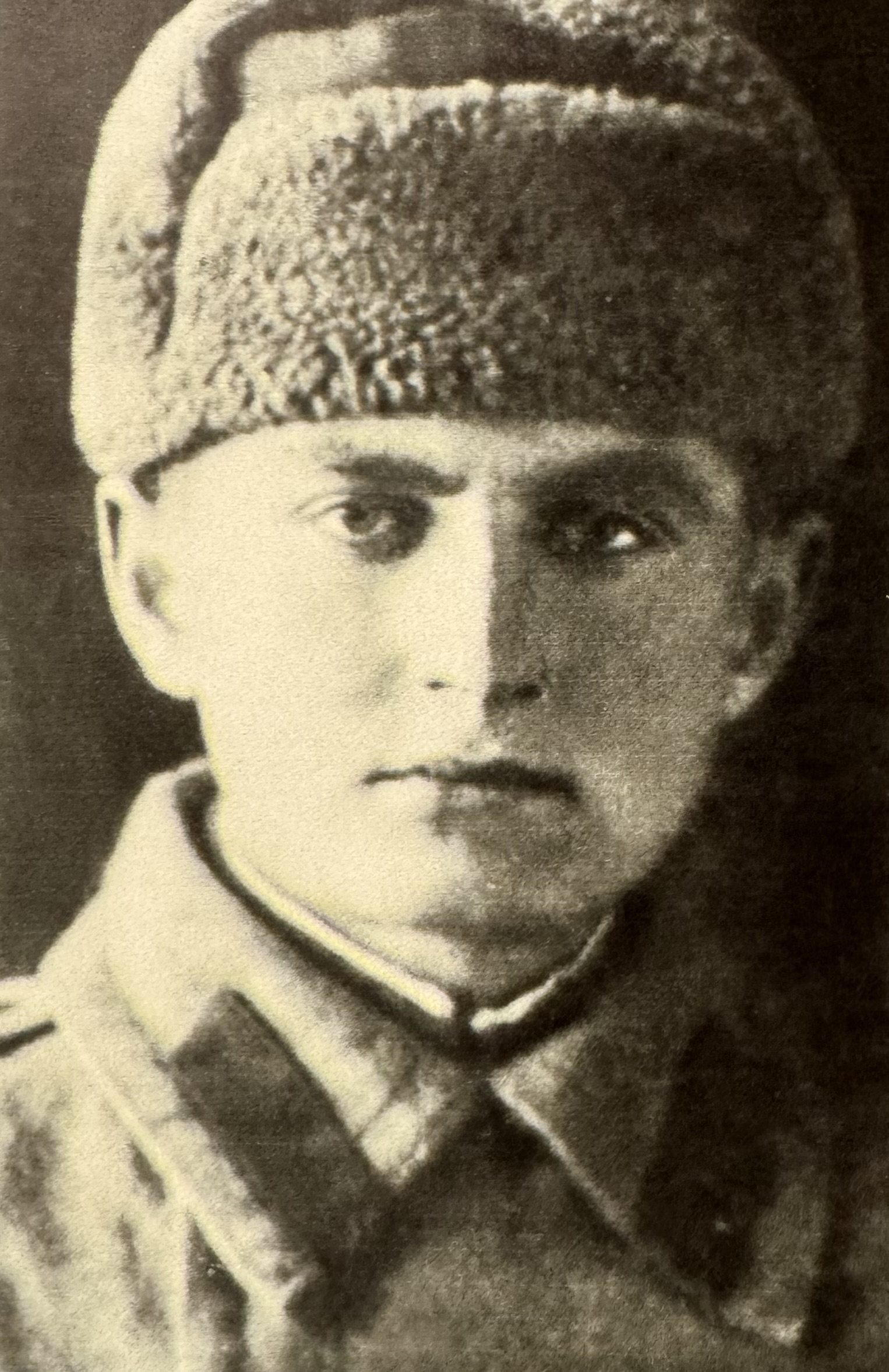 Лев Нехемьевич Шляхтер